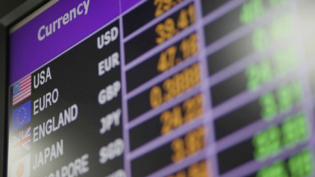 Efectul victoriei lui Nicușor Dan: leul românesc, la cel mai puternic avans față de EURO din ultimii trei ani!