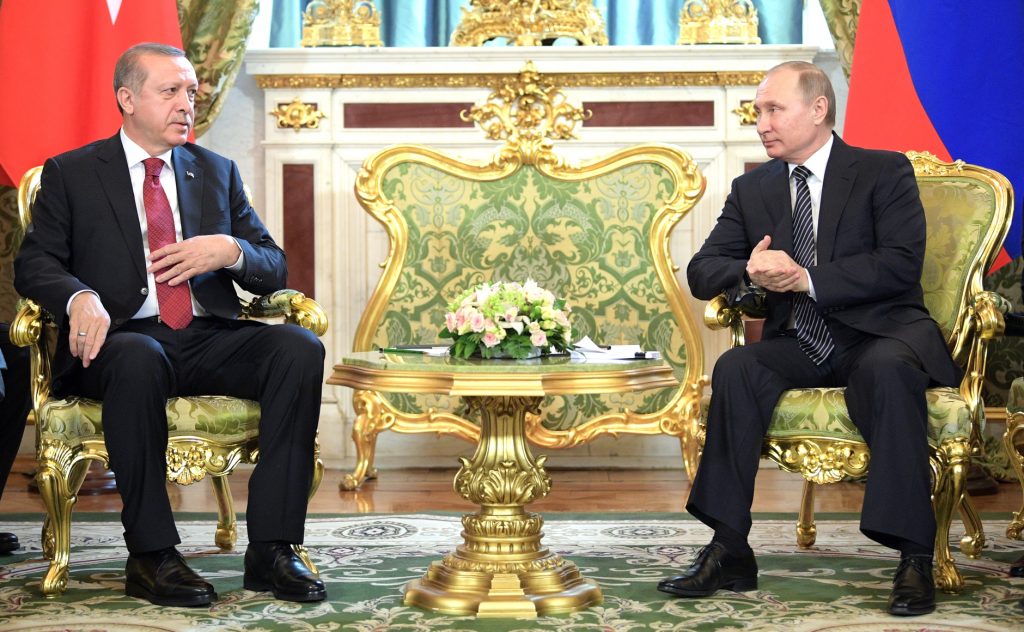 Erdogan și Putin au convenit ca delegaţiile rusă şi ucraineană să se întâlnească luni la Istanbul pentru noi negocieri