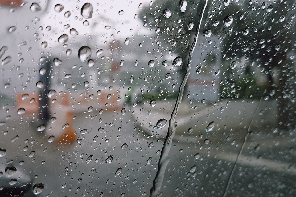 Prognoza METEO pentru următoarele 4 săptămâni. Toamna își întră în drepturi în România. Sunt așteptate ploi pe întreg teritoriul țării