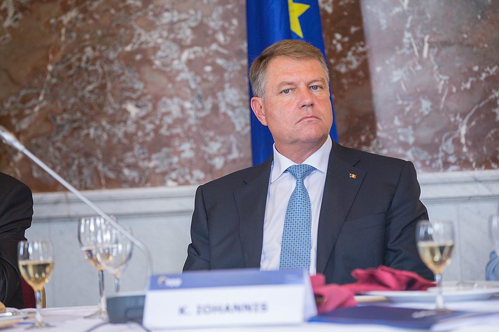 PNL, ședință la ora 10.00, pentru a discuta despre formarea unei majorități și a viitorului Guvern! Liberalii se întâlnesc marți și cu Iohannis