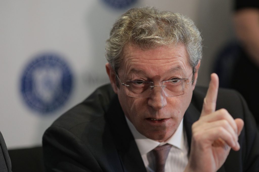 Adrian Streinu-Cercel a răbufnit: “Pandemia este total scăpată de sub control. Carantina e o făcătură, guvernul nu ne protejează!”