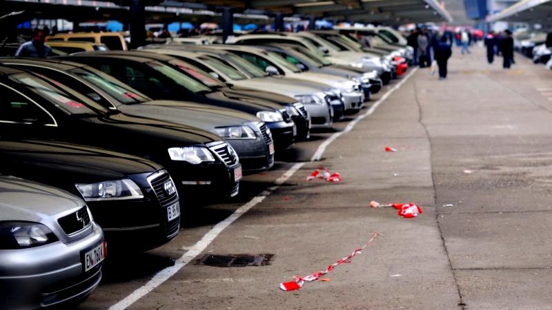 Un samsar de mașini a păcălit statul cu 128.000 de lei