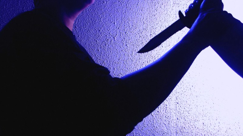 Scandal la Craiova, în ziua de Crăciun. Tânăr de 26 de ani, înjunghiat de un minor! Poliția a intervenit