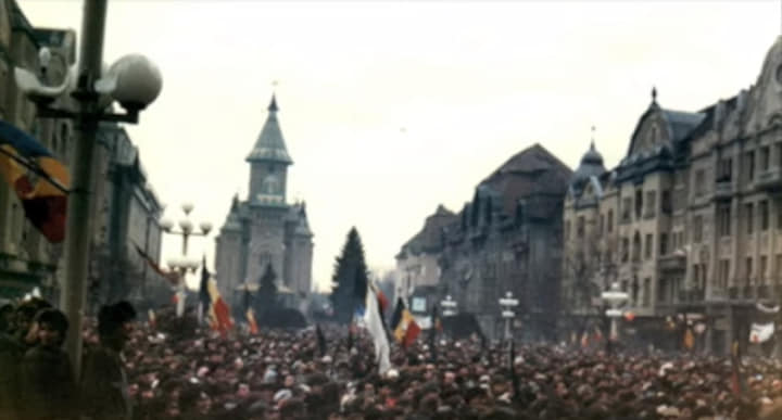 Istoricul Mădălin Hodor, despre 18 decembrie 1989: „La Timișoara era liniște, se spăla sângele celor împușcați, se puneau la loc geamurile sparte” (EXCLUSIV)