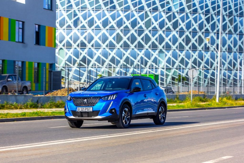 5 lucruri pe care trebuie să le știi despre Peugeot 2008, candidat la Mașina Anului 2021 în România