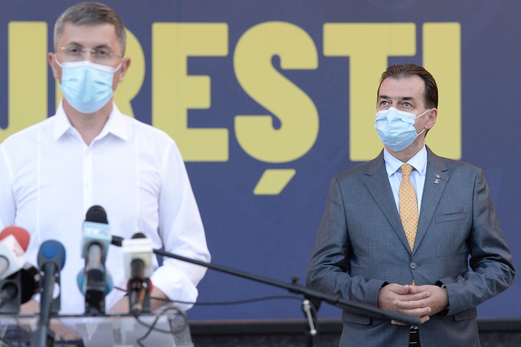 Surse: Ludovic Orban pune pe masă o nouă ofertă pentru Dan Barna! Negocierile din ce în ce mai înflăcărate în timp ce USR-PLUS amenință că nu îl mai susține pe Cîțu
