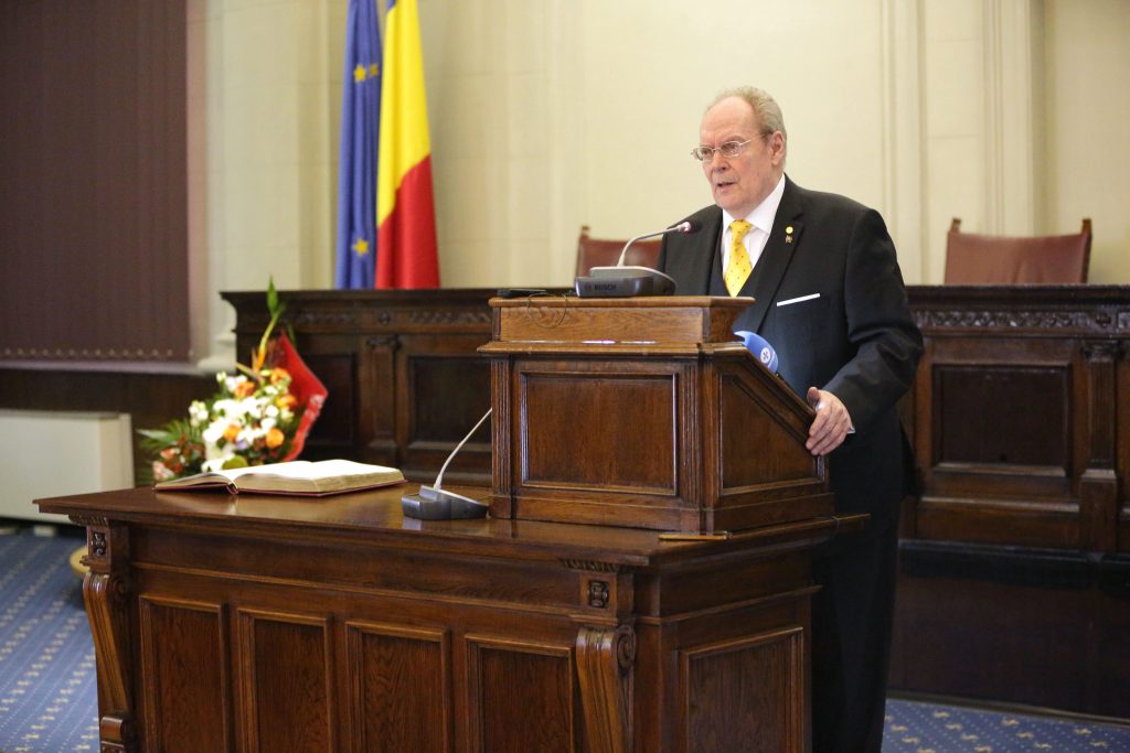 A murit academicianul Alexandru Surdu. Filosoful avea 82 de ani