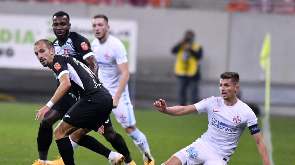 Focar de COVID-19 la o echipă din Liga 1. 10 fotbaliști și 5 membri ai staff-ului, testați pozitiv