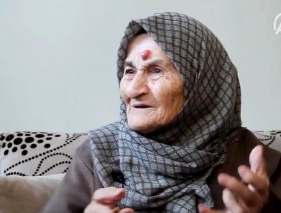 O femeie din Turcia a învins Covid-ul, la vârsta de 105 ani! S-a vindecat după doar 5 zile, deși avea și alte boli cronice