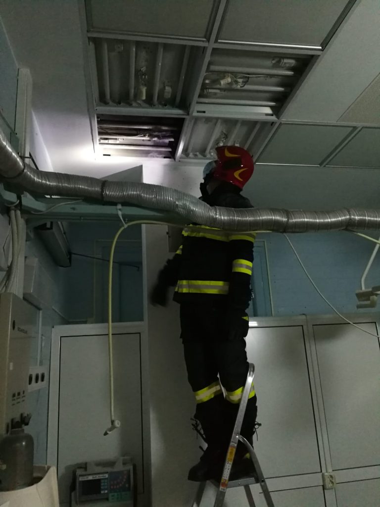 Incendiu în blocul operator al Institutului de Urologie Cluj, chiar în timpul unei intervenții chirurgicale
