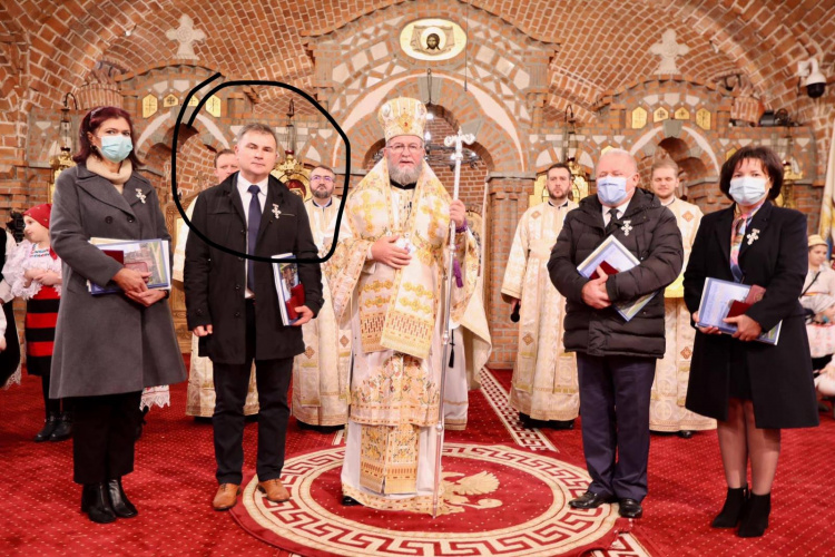 Șeful DSP Maramureș, amendat după ce a participat la un eveniment religios fără să poarte mască de protecție