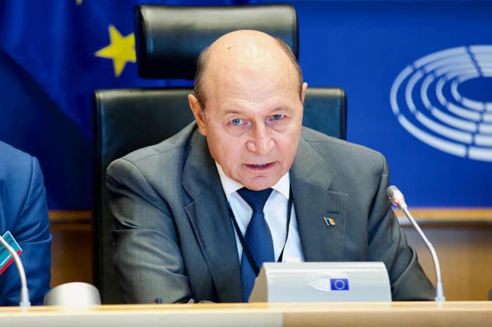 Traian Băsescu dă de pământ cu „aroganții liberali”. Marcel Vela, ținta liderului PMP
