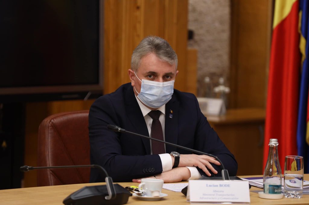 ALEGERI PARLAMENTARE 2020. Lucian Bode, un ministru care votează pentru „patru ani de construcție”