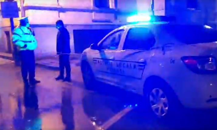 Alertă la Primăria Pitești, după o amenințare cu bombă! Un bărbat cere 5.000 de euro pentru a nu detona explozibilul / VIDEO