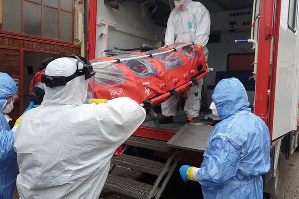Coronavirus în România. Record negativ de decese în ultimele 24 de ore. “Mortalitatea se va tripla!”