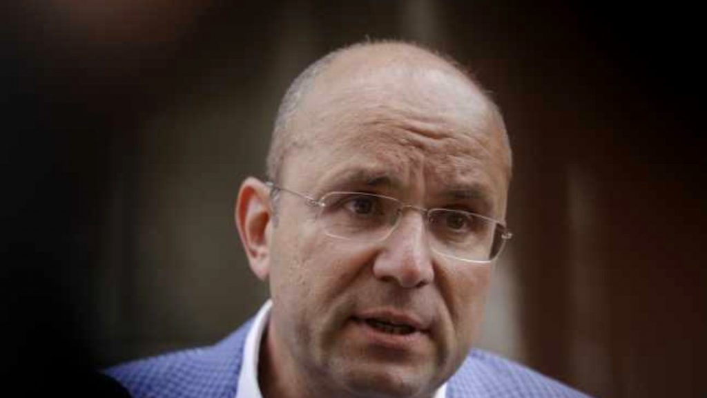 Cozmin Gușă, concluzii după alegerile parlamentare: ”Se va forța un guvern slab, care se va consuma rapid și va defila sub bagheta lui Iohannis”