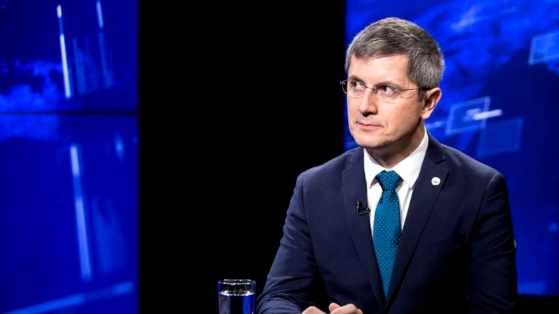 Dan Barna: „Mai avem de discutat pe Transporturi şi mai sunt câteva decizii politice pe legislaţia electorală”