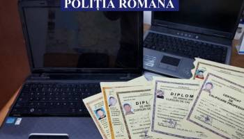 Percheziții la Constanța într-un dosar cu diplome de Bac și certificate de calificare profesională false. Cum acționau suspecții