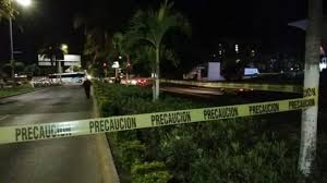 Un fost guvernator al statului mexican Jalisco, cartelul drogurilor, a fost asasinat în toaleta unui restaurant. Locul crimei, curățat de personal
