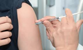 Preşedintele Asociației Medicilor de Familie, despre reacții alergice în cazul vaccinurilor anti-Covid: „În 26 de ani de carieră nu am văzut niciodată o reacție anafilactică”