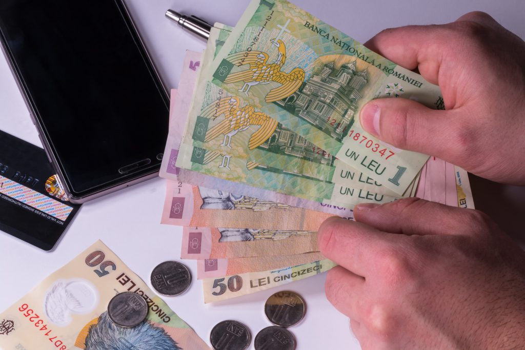 Senatul a votat: Alocațiile ar urma să fie majorate cu 20% de la 1 ianuarie. Camera Deputaților, decizională