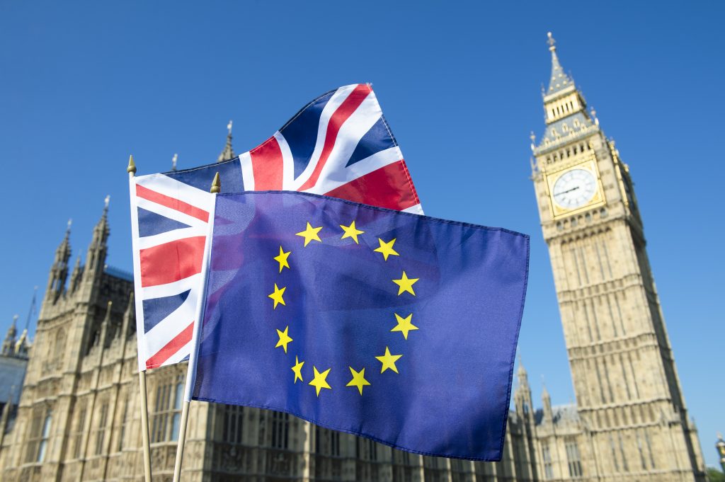 Marea Britanie și Uniunea Europeană se apropie de un acord privind relațiile post-Brexit – surse