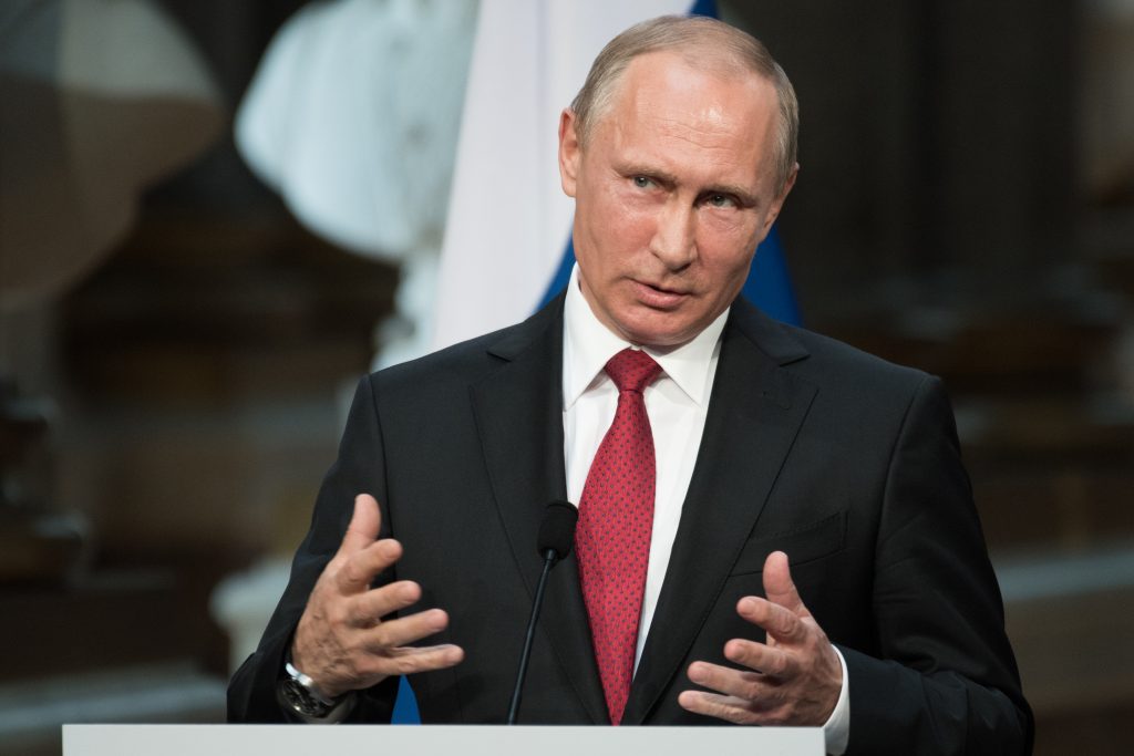 Vladimir Putin nu vede motive pentru declanșarea unei anchete în cazul Navalnîi