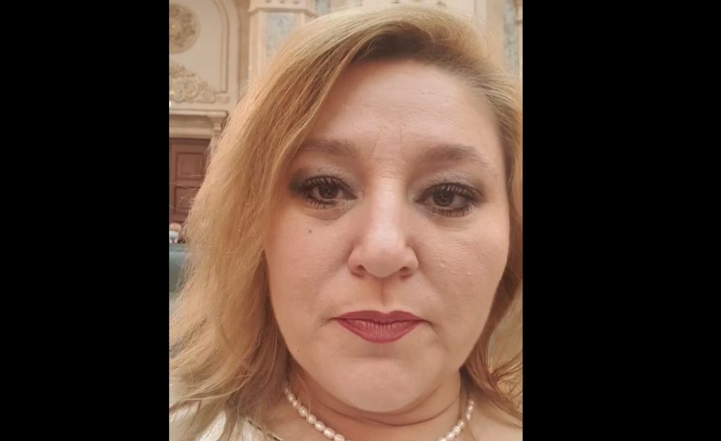VIDEO. Cum și-a petrecut Diana Șoșoacă prima zi în Senat: „Am venit în groapa cu hiene. Sala este frumoasă, am mai fost pe aici”