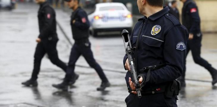 Un psihopat a atacat violent doi români în Franța, motivat de ură rasială: „Am vrut să-i ucid pe romii ăştia”