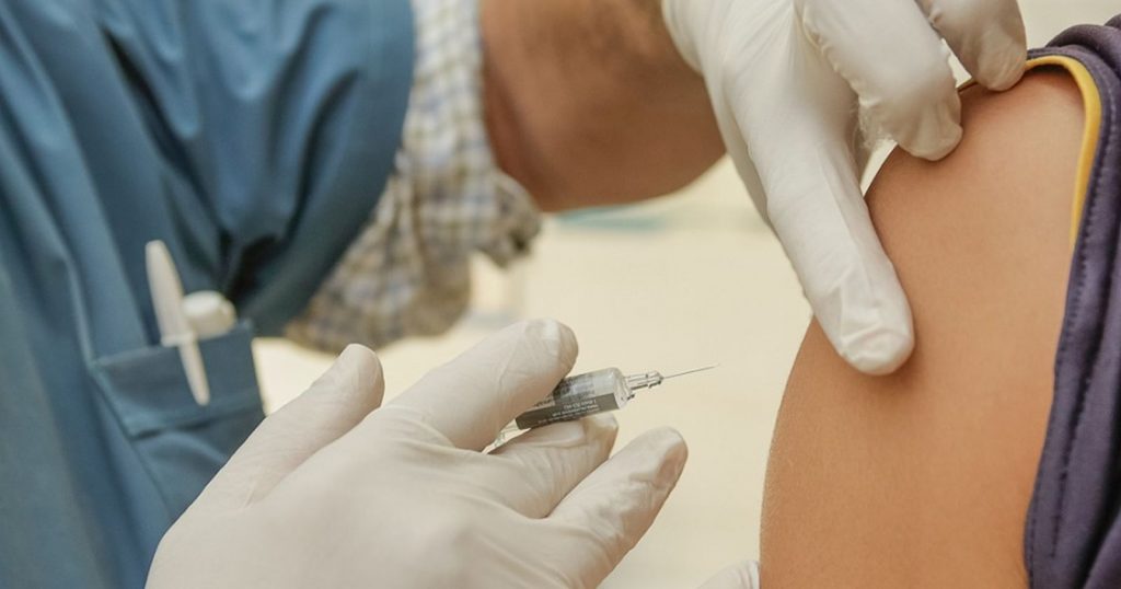 America, undă verde pentru vaccinul Pfizer! Donald Trump a semnat ordinul, campanie de administrare începe în 24 de ore!