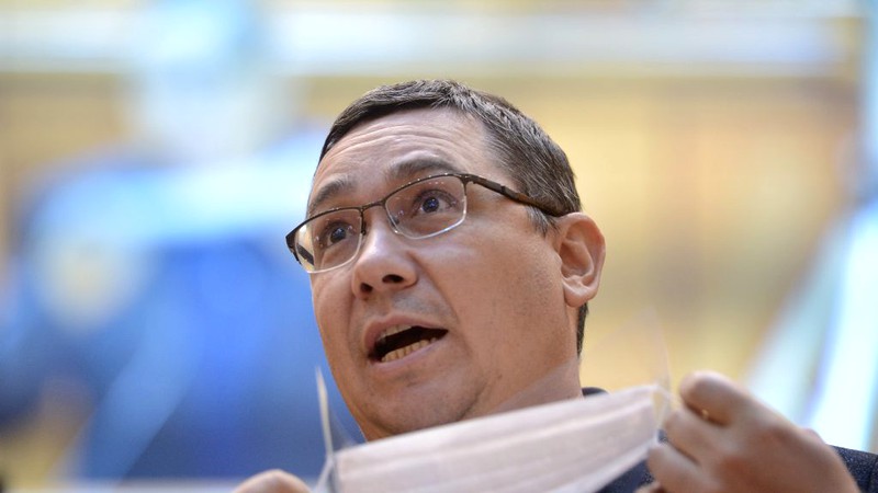 DNA a clasat dosarul „Victor Ponta – Tony Blair – Sebastian Ghiţă”. Ponta: „Nimeni nu îmi dă înapoi cei 6 ani. Clasarea nu are nicio legătură cu prescripția. Acuzațiile lui „Portocală” au fost aberante”