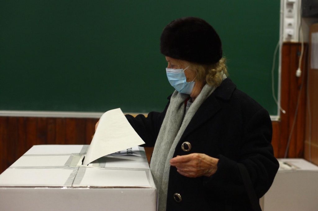 ALEGERI PARLAMENTARE 2020. Prezență de 31,07% la ora 20:00 / Au votat 5.662.928 de români / Urban: 3.043.622 votanți / Rural: 2.613.138 votanți (LIVE TEXT)