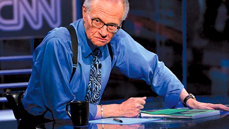 UPDATE. Larry King, infectat cu COVID-19, mutat de la ATI! Celebrul om de televiziune, în vârstă de 87 de ani, este tratat la un celebru spital din Los Angeles