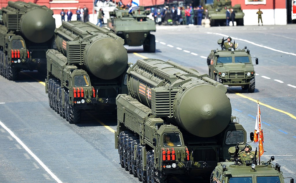 Putin acceptă reducerea arsenalului nuclear. Câte bombe atomice va avea Rusia