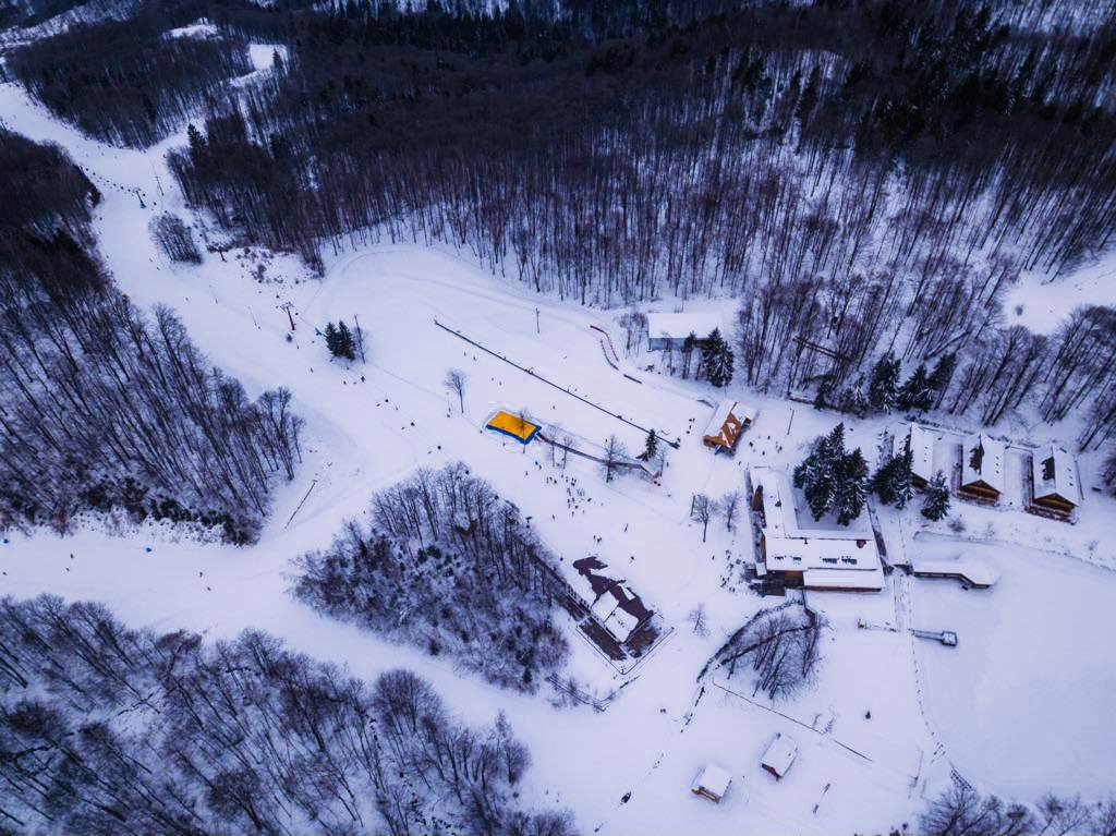 Vești bune pentru pasionații sporturilor de iarnă: Se redeschid pârtiile din Maramureş
