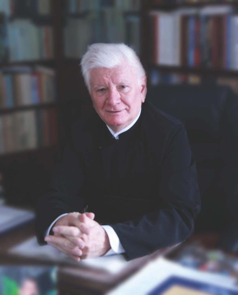 A murit părintele academician Mircea Păcurariu. Este considerat cel mai mare istoric al Bisericii Ortodoxe Române
