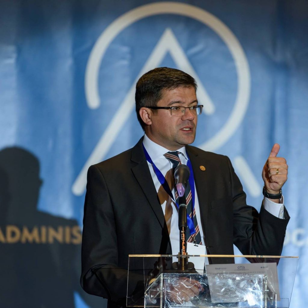 Grindeanu: „Iohannis să încuviințeze cu celeritate cererea de începere a urmăririi penale a lui Alexe”