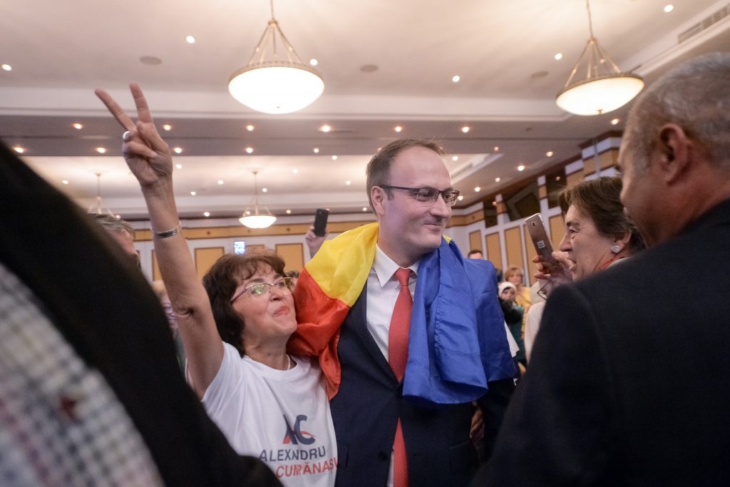 BREAKING. Dosar penal în cazul clipurilor publicate de Alexandru Cumpănașu pe TikTok! Acuzațiile sunt de instigare la ură împotriva profesorilor