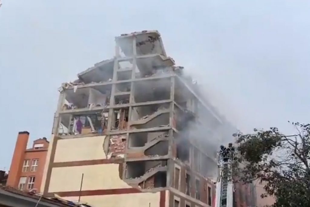 Explozie puternică într-un bloc din Madrid! Trei persoane au murit, opt au fost rănite și una e dată dispărută (VIDEO)