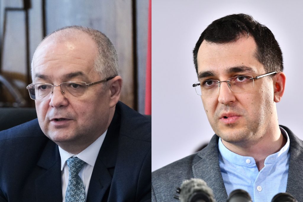 Tensiuni între Emil Boc și Vlad Voiculescu pe tema finanțării centrelor de vaccinare! Primarul: Orice ministru din Guvernul României ar trebui să știe că nu poți să stabilești sarcini fără să dai bani / Ministrul: Ar fi mai productiv ca discuția să fie instituțională
