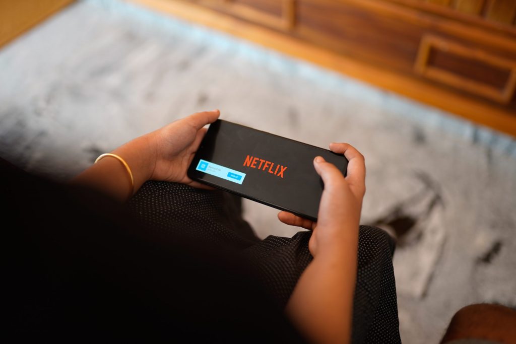 Netflix anunță care este cel mai vizionat serial din istorie! În numai o lună, a strâns 82 de milioane de accesări!