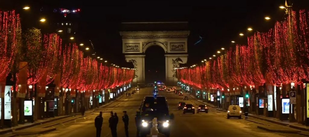 Imagini dezolante! Celebrul bulevard Champs-Elysées, pustiu de Revelion: „Este de plâns” (VIDEO)