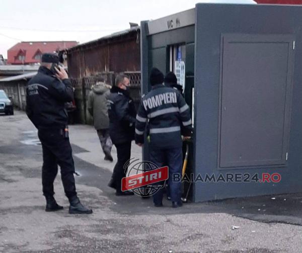 Pana de curent din nord-vestul țării a făcut victime colaterale! O femeie și nepoțica ei de 3 ani au rămas blocate într-o toaletă publică „inteligentă”