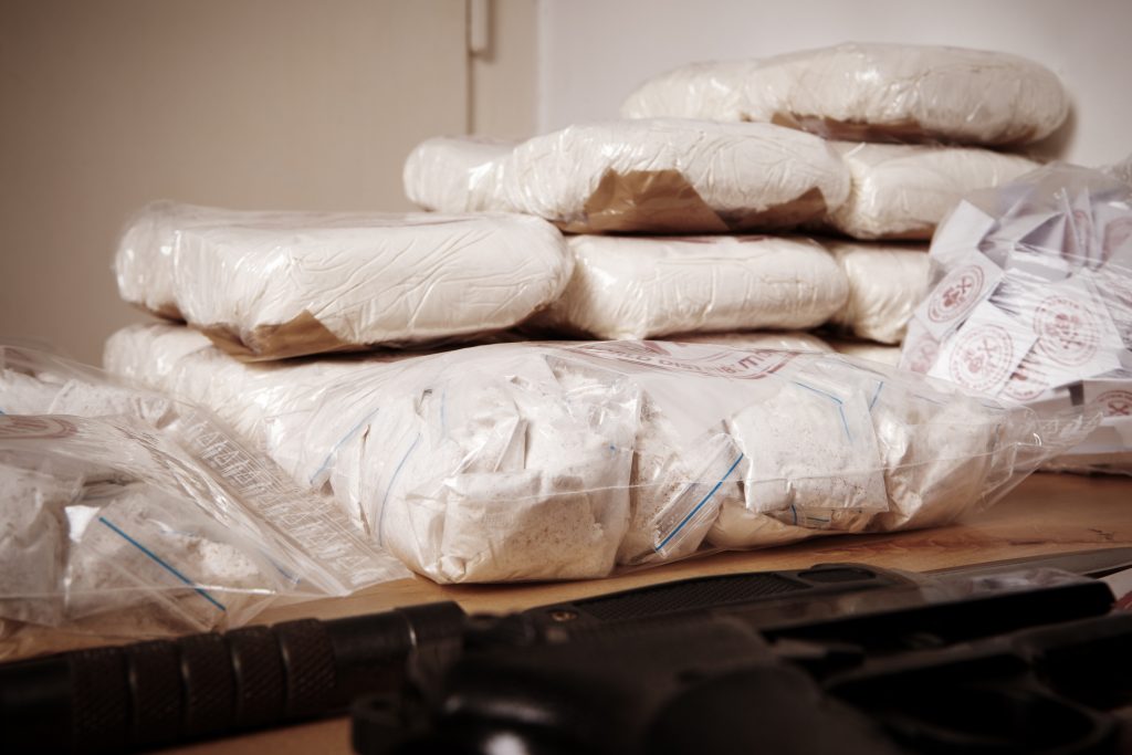 O cantitate record de droguri a fost descoperită pe un aeroport din Nigeria