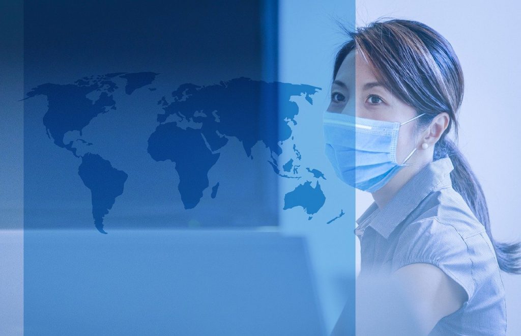 Chinezii sunt supuși unui test COVID mai puțin obișnuit: „Nu îți face rău, dar umilința este maximă”
