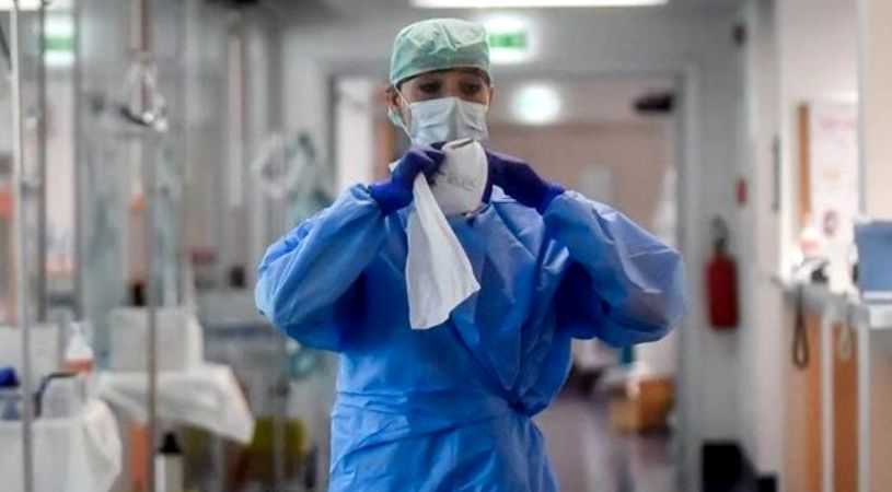 Încă un tânăr nevaccinat a murit după ce s-a infactat cu virusul SARS-CoV-2