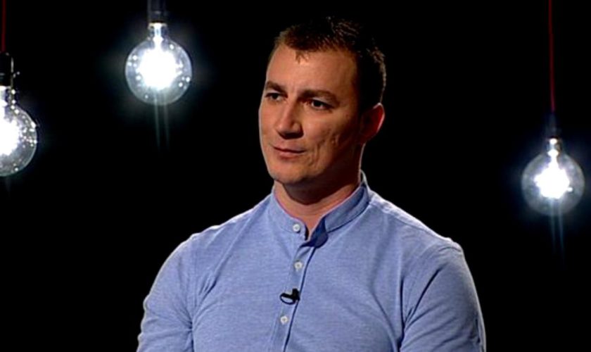 Marian Godină, umilit de colegi: „S-au simțit superiori. Au ajuns să țipe la mine. Am dus și gunoiul, am spălat și mașinile”