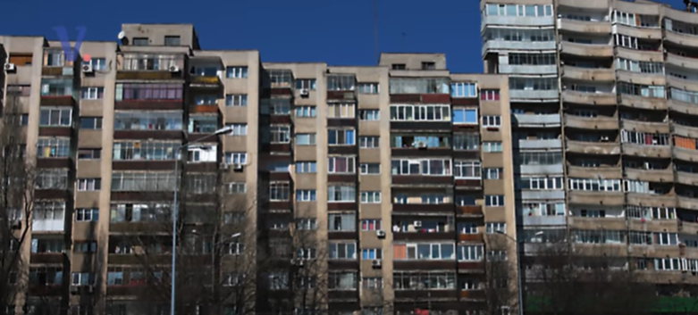 Eurostat: România, pe primul loc în UE. Jumătate din populație trăiește în gospodării supraaglomerate
