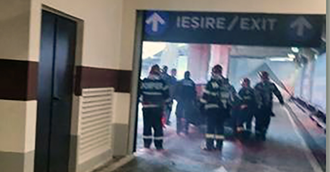 Incendiu într-un mall din Timișoara.  Zeci de persoane au fost evacuate