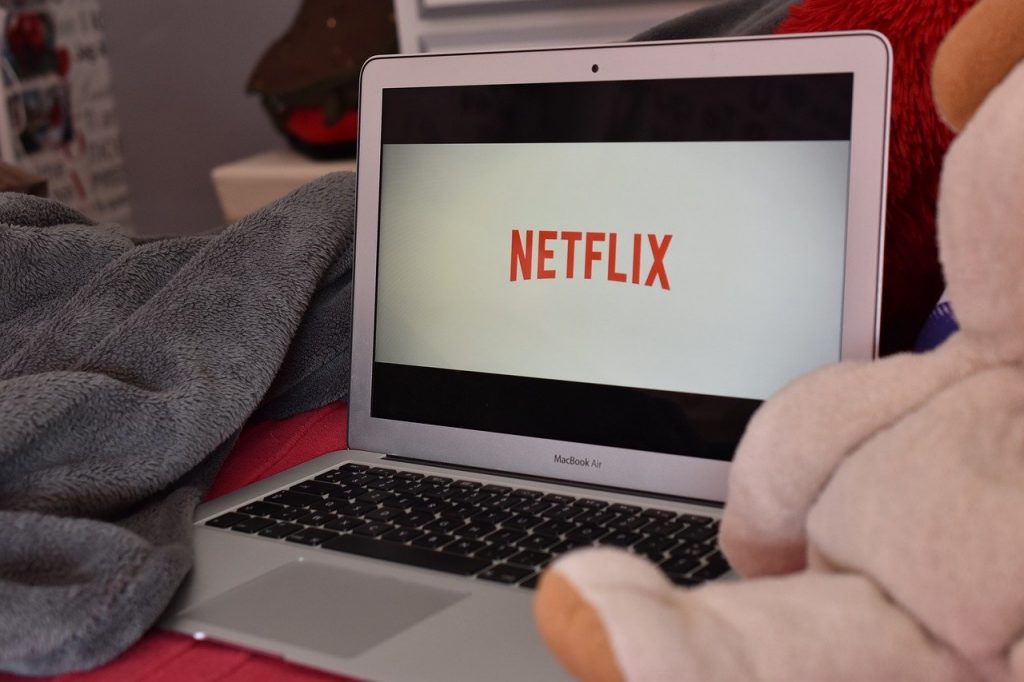 Peste așteptări! Numărul abonaților NETFLIX trece de 200 de milioane